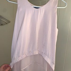 Silky fabric tank.